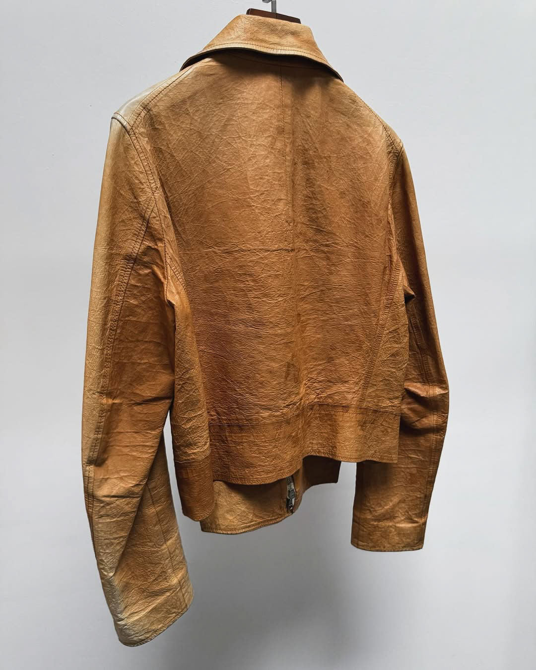untilfaded-yohji-yamamoto-noir-leather-jacket-back-details