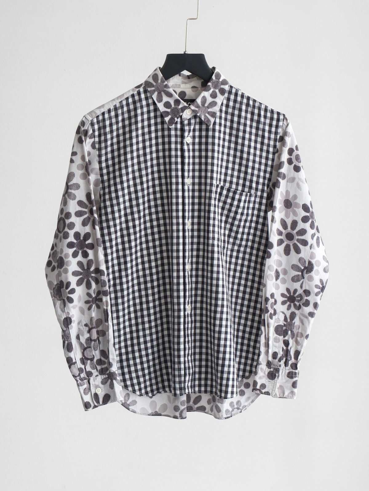 AD2011 CDG PLAID / TARTAN WHITE FLORAL "BLACK" LS SHIRT