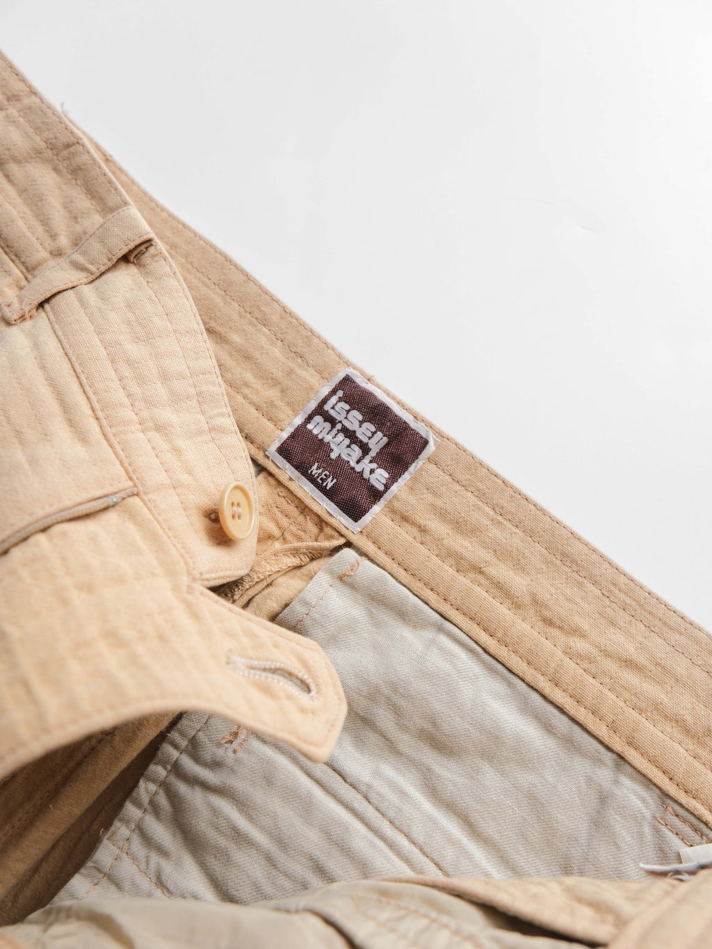 1970s ISSEY MIYAKE CRINKLED TEXTURE BEIGE PANTS