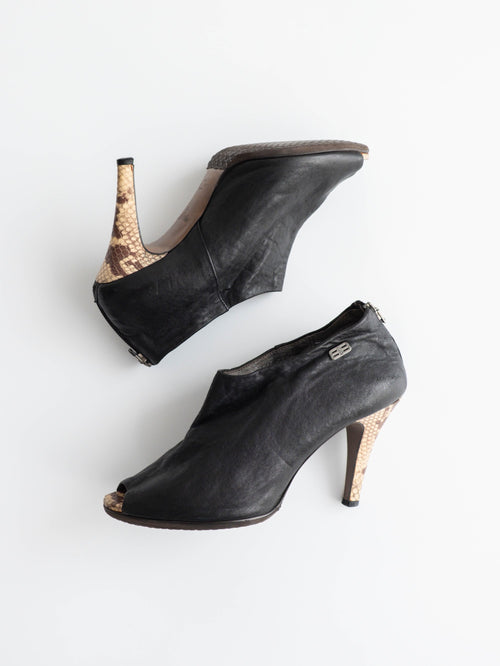1990s BALENCIAGA BLACK HEELS