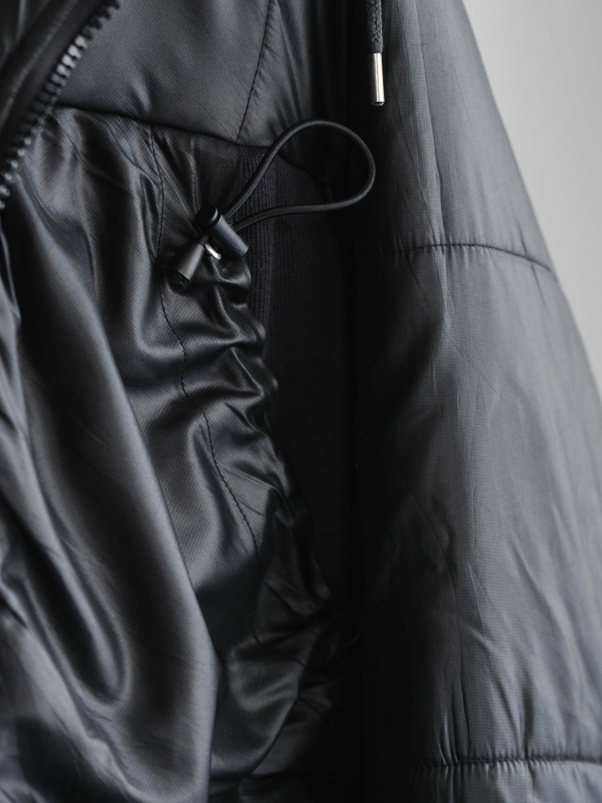 1990s FINAL HOME BLACK PUFFER JACKET