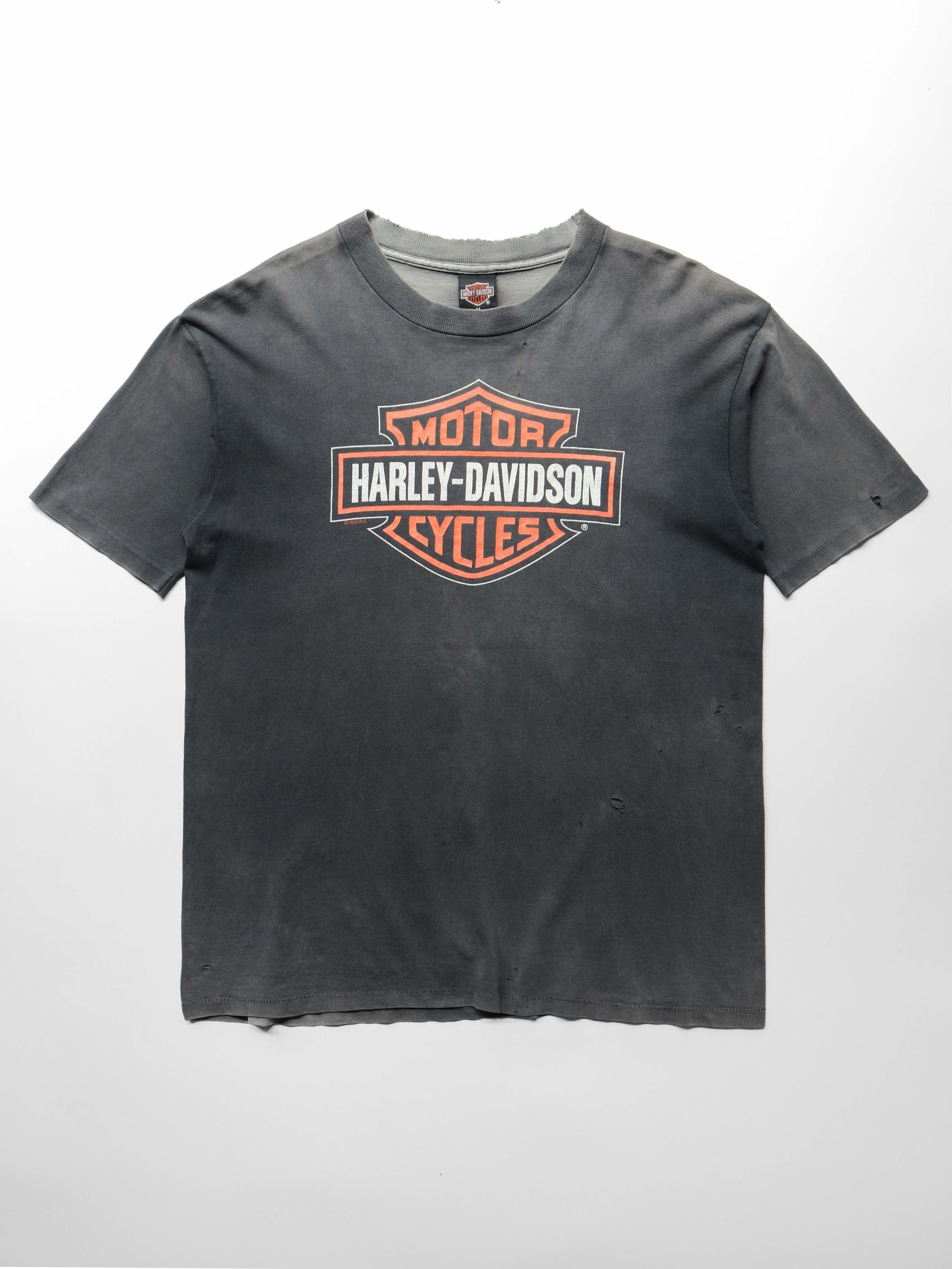 1990s HARLEY DAVIDSON BLACK FADED BAR & SHIELD T-SHIRT