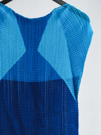1990s ISSEY MIYAKE PLEATS BLUE MAIN LINE TANK TOP