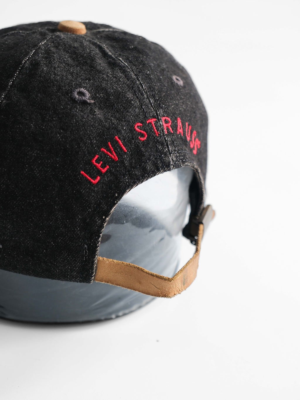 1990s LEVIS EMBROIDERED BLACK HAT
