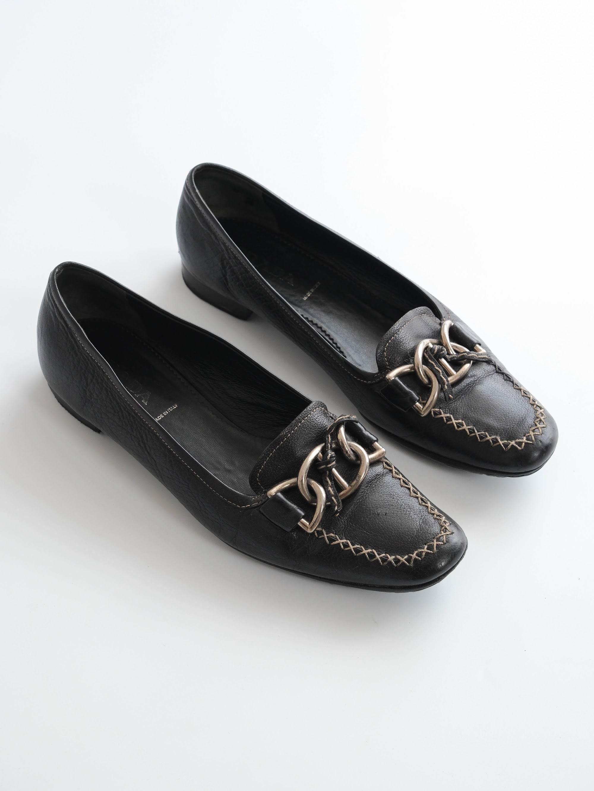 1990s PRADA BLACK FLATS SHOES SIZE 37,5