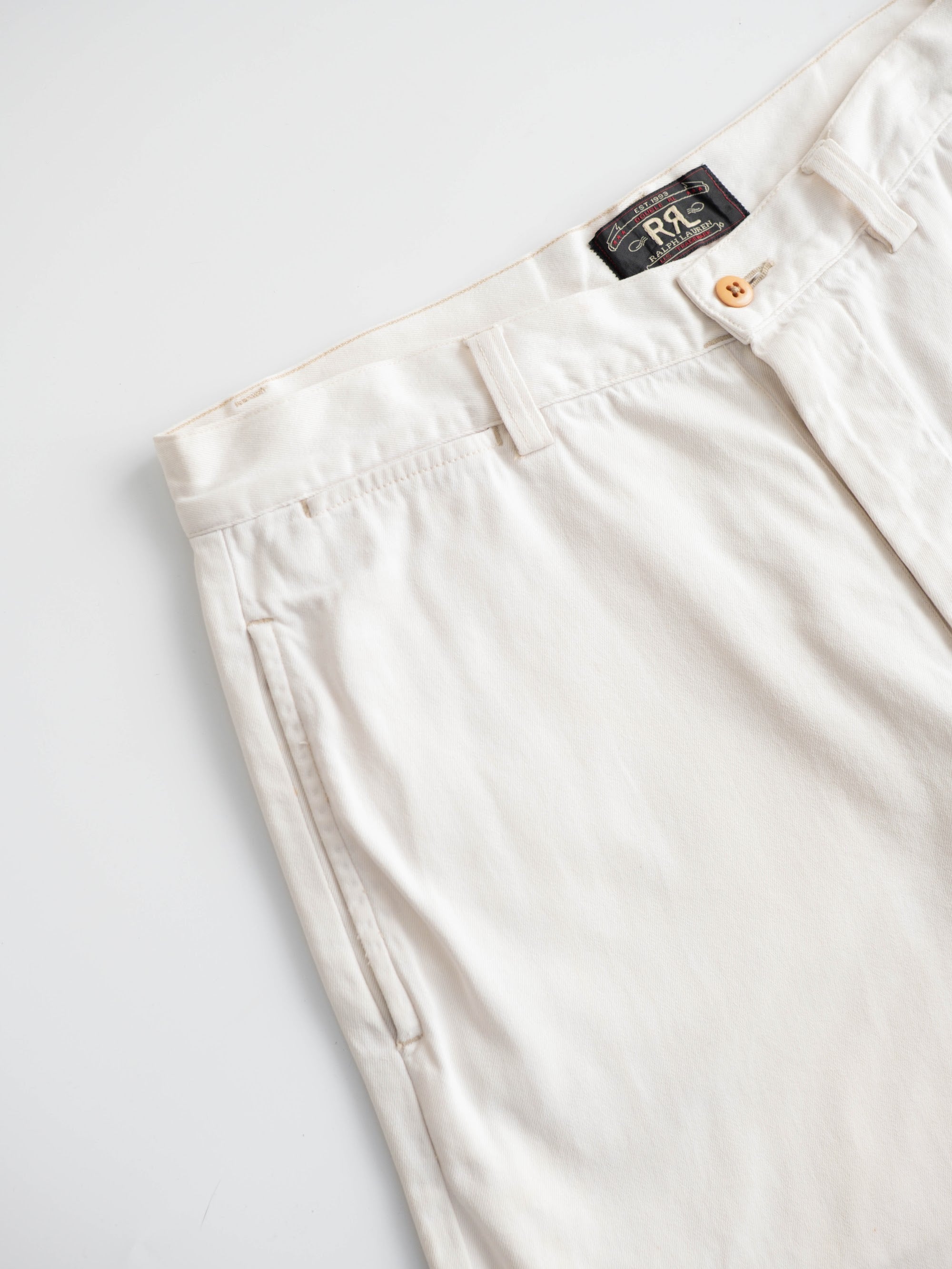 1990s RALPH LAUREN WHITE DOUBLE RL SHORTS