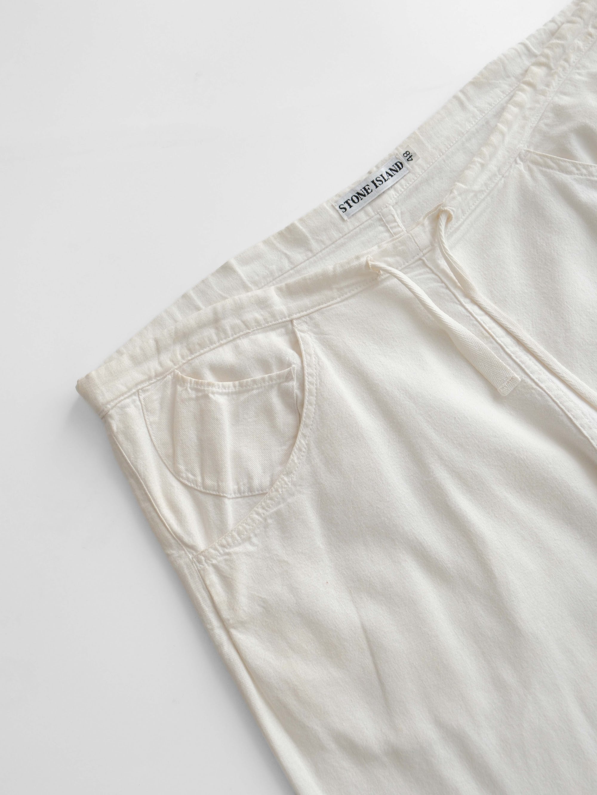 1990s STONE ISLAND WHITE SHORTS