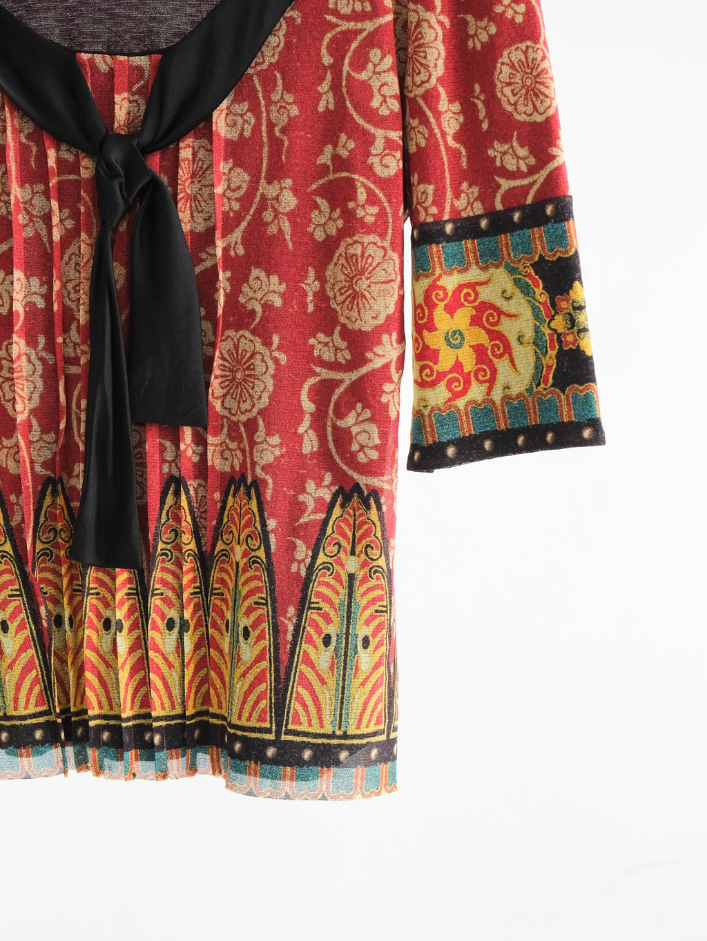 1990s VIVIENNE TAM FLORAL RED PLEATS CHEST SS SHIRT