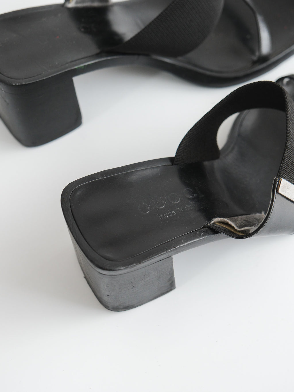 2000s GUCCI BLACK TOMFORD ERA HEELS