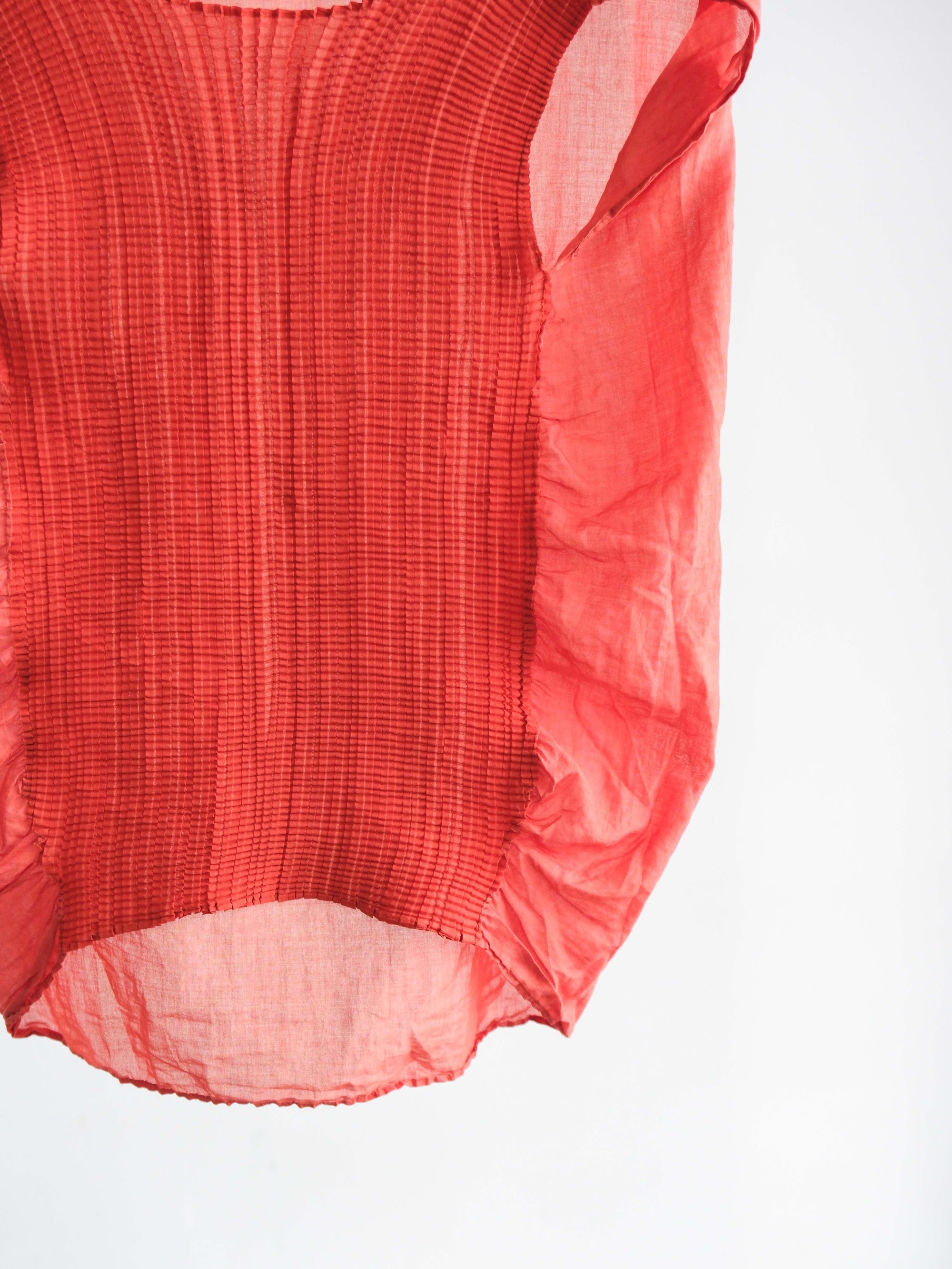 2000s ISSEY MIYAKE PLEATS ORANGE ME T-SHIRT