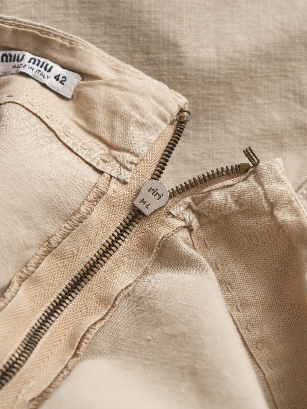 2000s MIU MIU EMBROIDERED BEIGE SKIRT