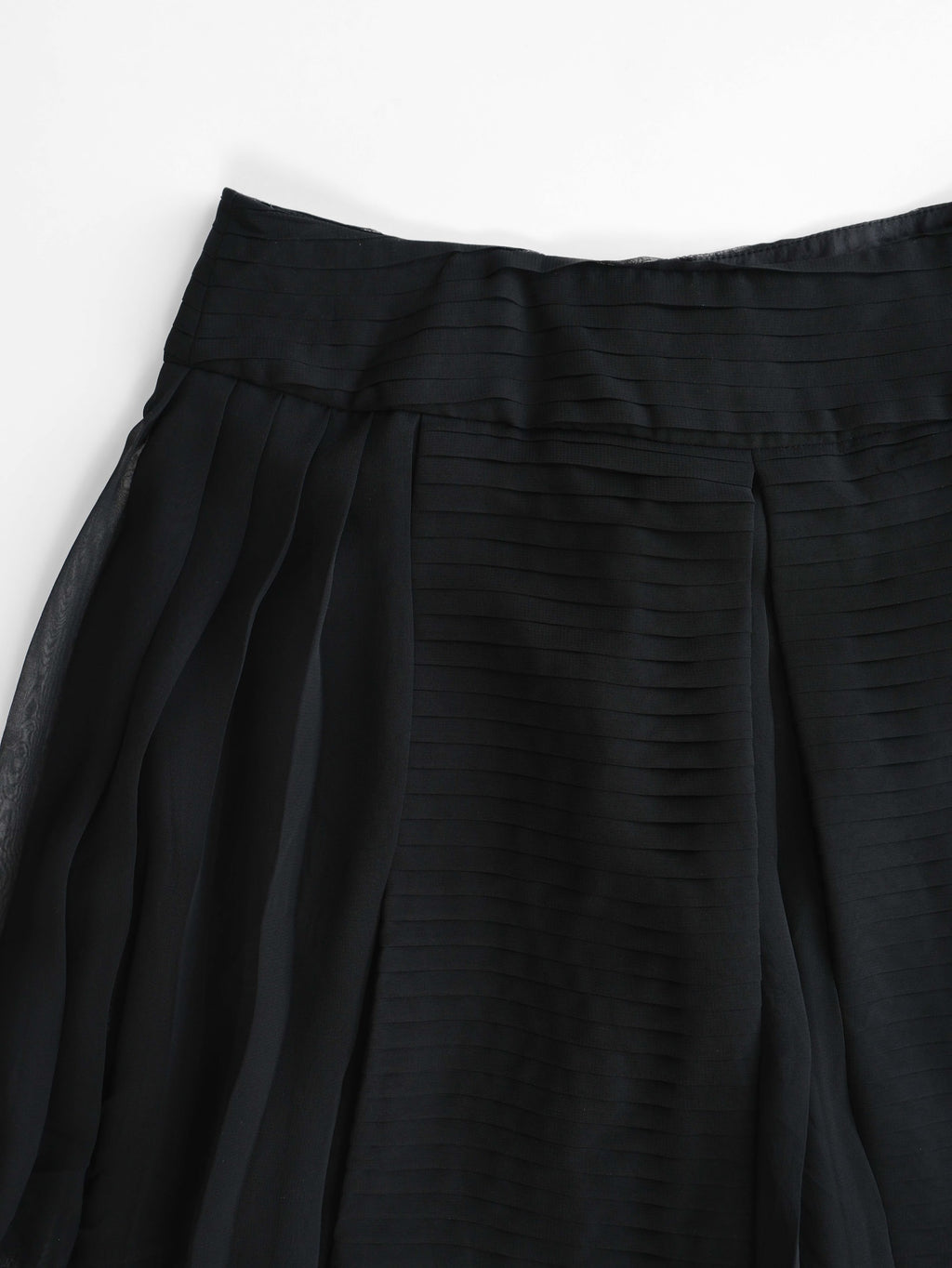 2003 EMPORIO ARMANI PLEATED BLACK SKIRT