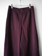 2022 ISSEY MIYAKE ME PLEATED BURGUNDY BAGGY PANTS