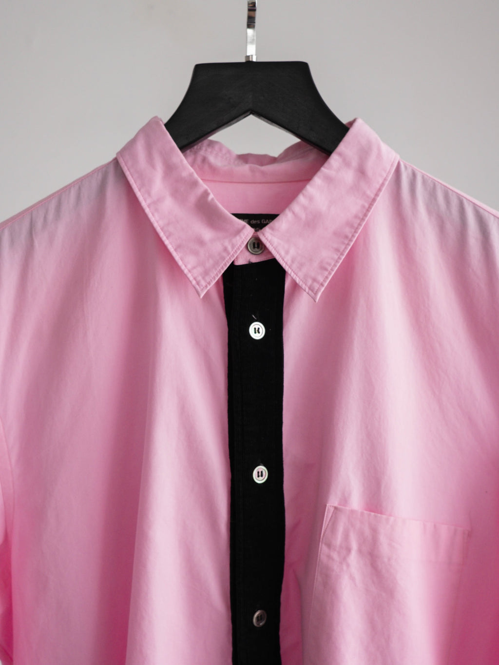 AD2004 CDG PINK HOMME PLUS/ CORDUROY LINE BUTTON LS SHIRT