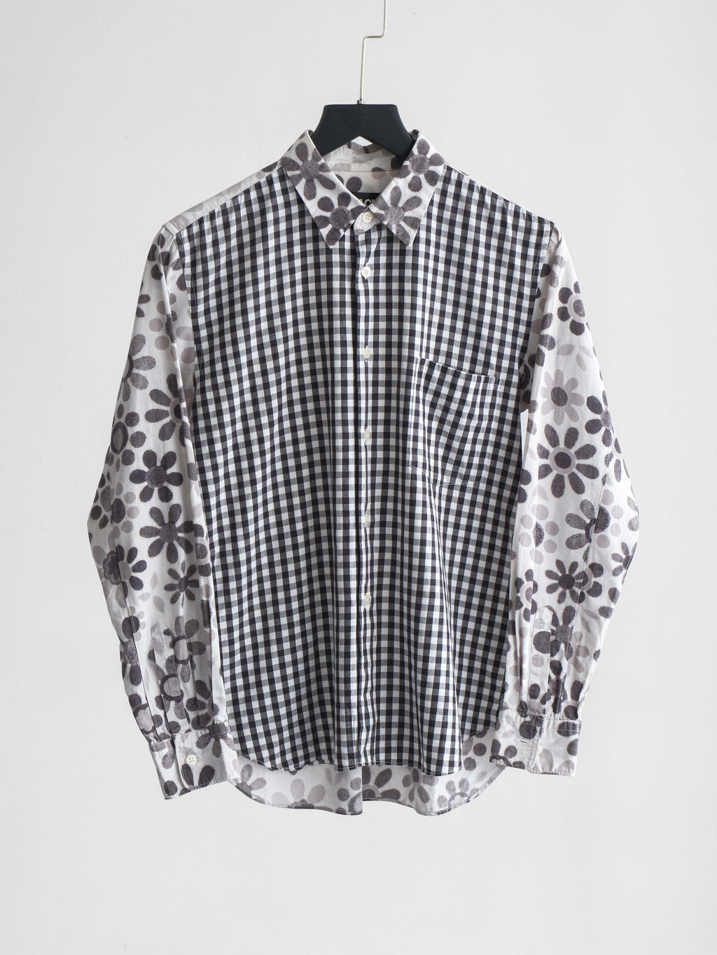 AD2011 CDG PLAID / TARTAN WHITE FLORAL "BLACK" LS SHIRT