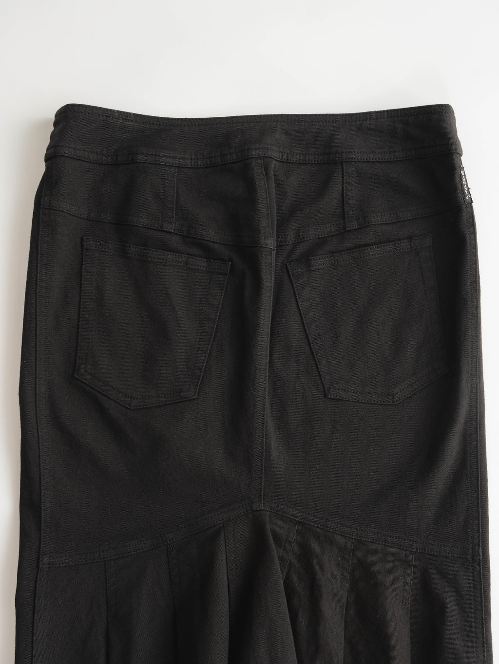 ARMANI BLACK JEANS/ ZIP SKIRT