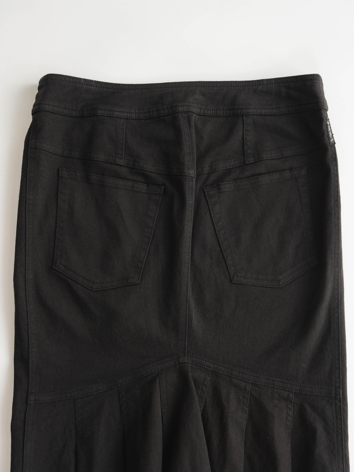 ARMANI BLACK JEANS/ ZIP SKIRT