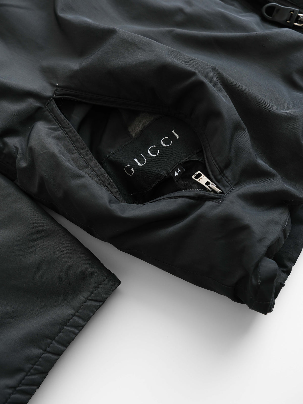 AW1999 GUCCI BLACK BY TOMFORD PUFFER JACKET