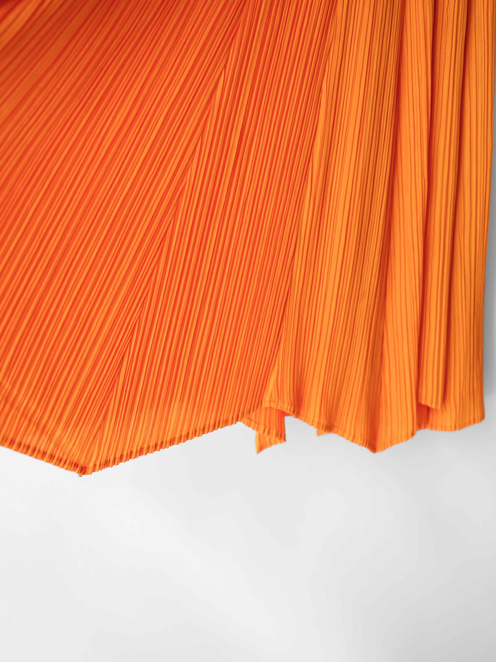 AW2002 ISSEY MIYAKE PLEATSPLEASE PLEATED ORANGE SKIRT