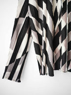 AW2003 ISSEY MIYAKE PLEATSPLEASE PLEATED WHITE GEOMETRIC LS SHIRT