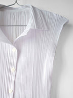AW2003 ISSEY MIYAKE PLEATSPLEASE PLEATED WHITE SLEEVELESS SS SHIRT