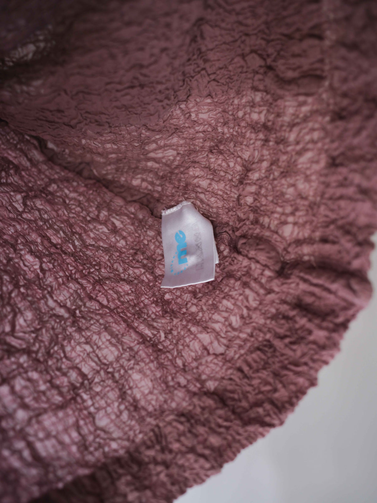 AW2010 ISSEY MIYAKE ME CRUSHED PLEATS BROWN LS SHIRT