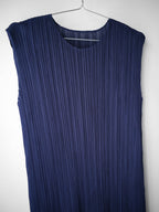 AW2018 ISSEY MIYAKE PLEATSPLEASE PLEATED NAVY DRESS