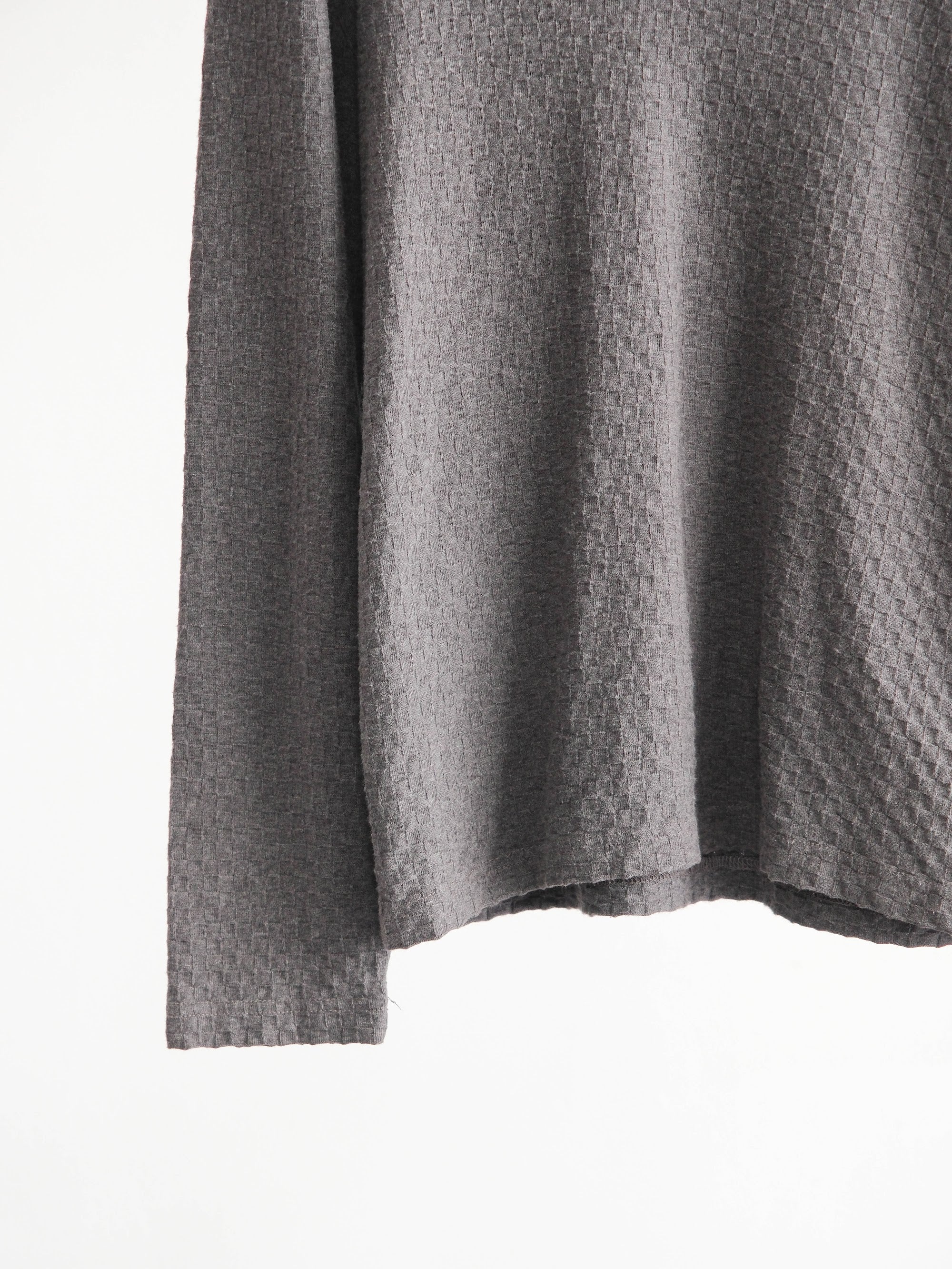 BURBERRY CROCHET / KNIT GREY BLACK LABEL LS T-SHIRT
