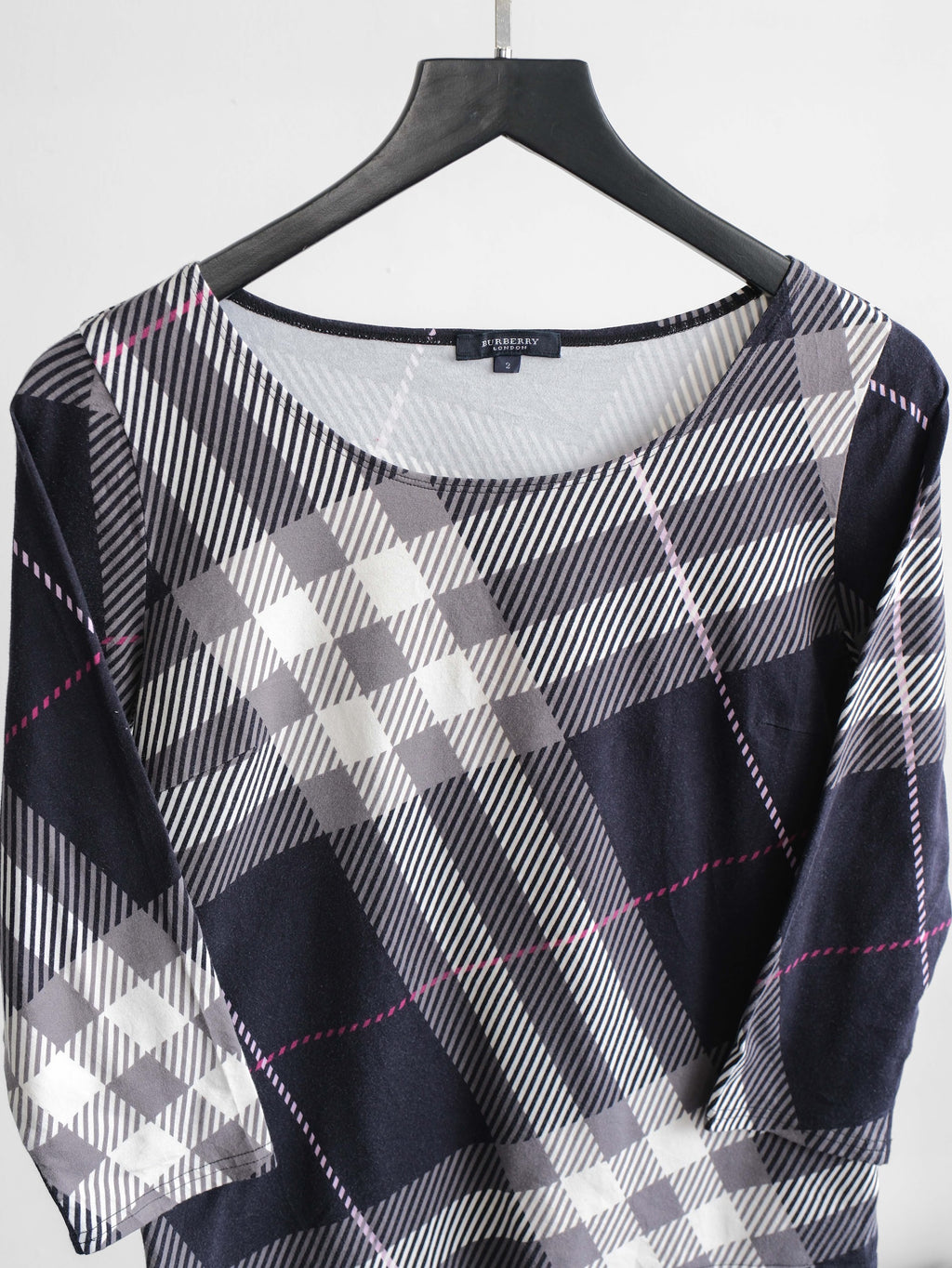 BURBERRY WHITE " LONDON " NOVA CHECK LS T-SHIRT
