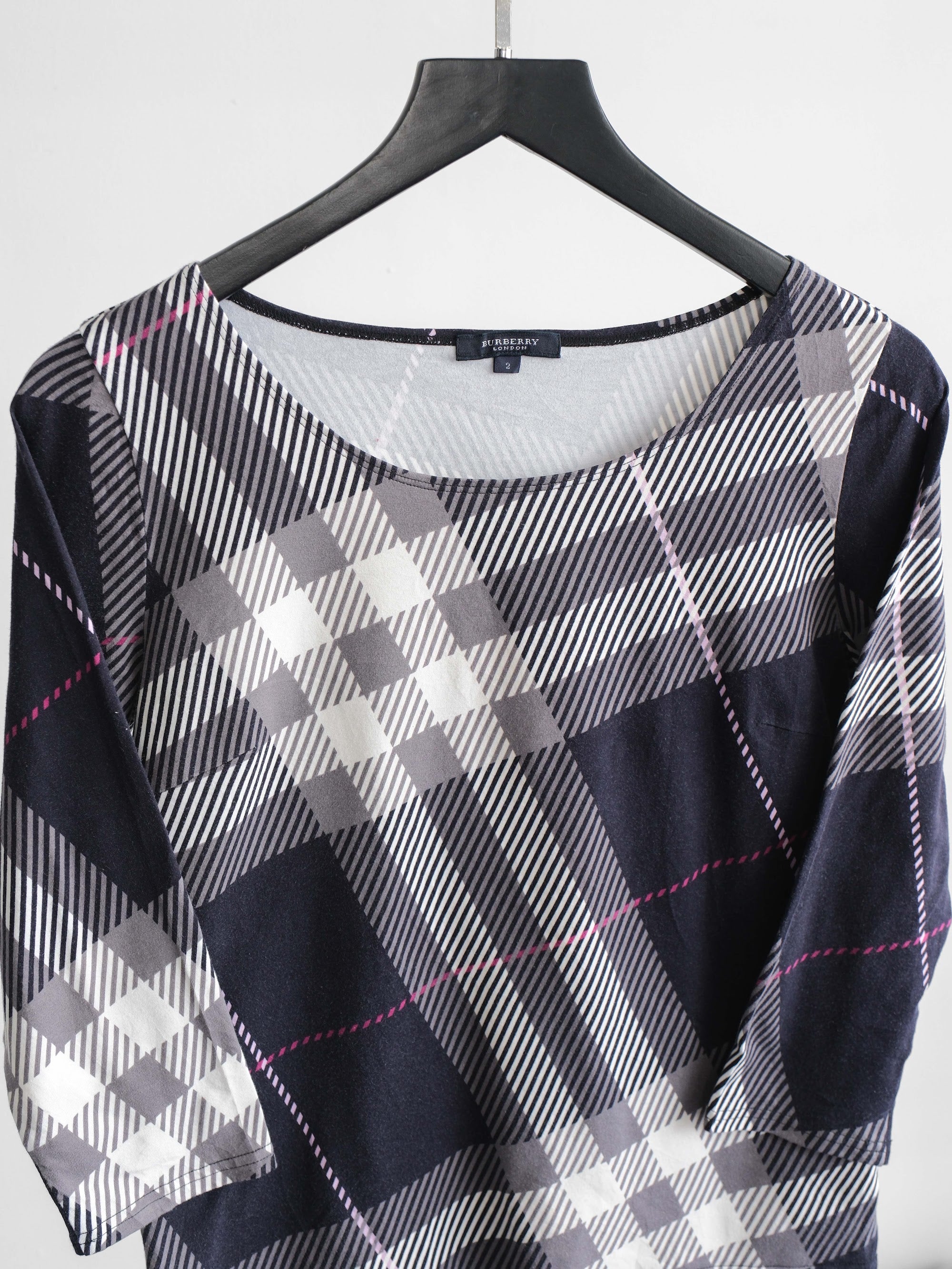 BURBERRY WHITE " LONDON " NOVA CHECK LS T-SHIRT