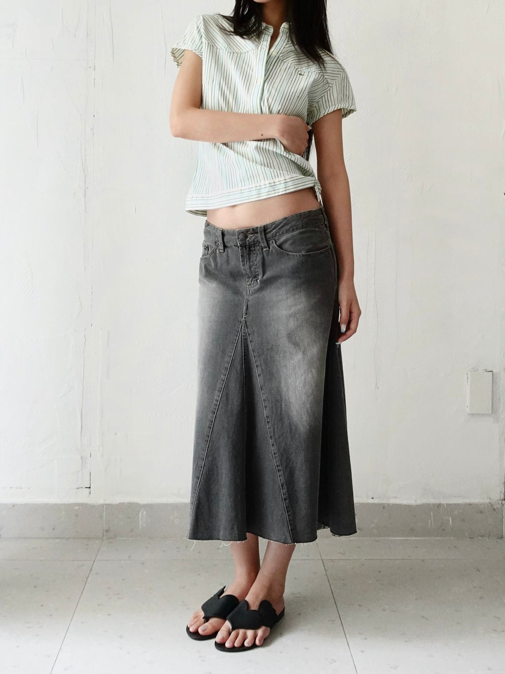 DKNY DENIM GREY SKIRT