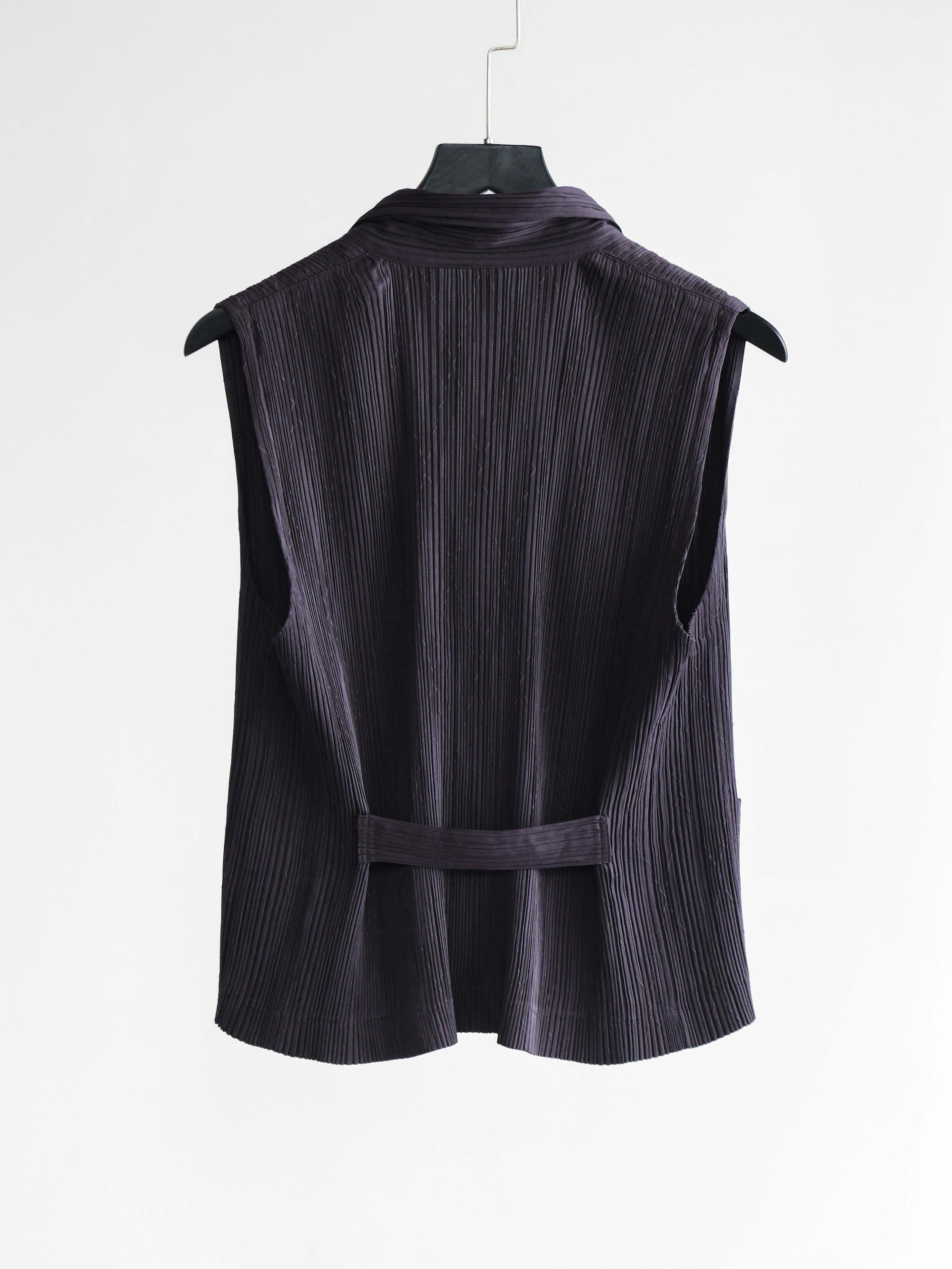 FW1996 ISSEY MIYAKE PLEATS BLACK "MAIN LINE" SS SHIRT