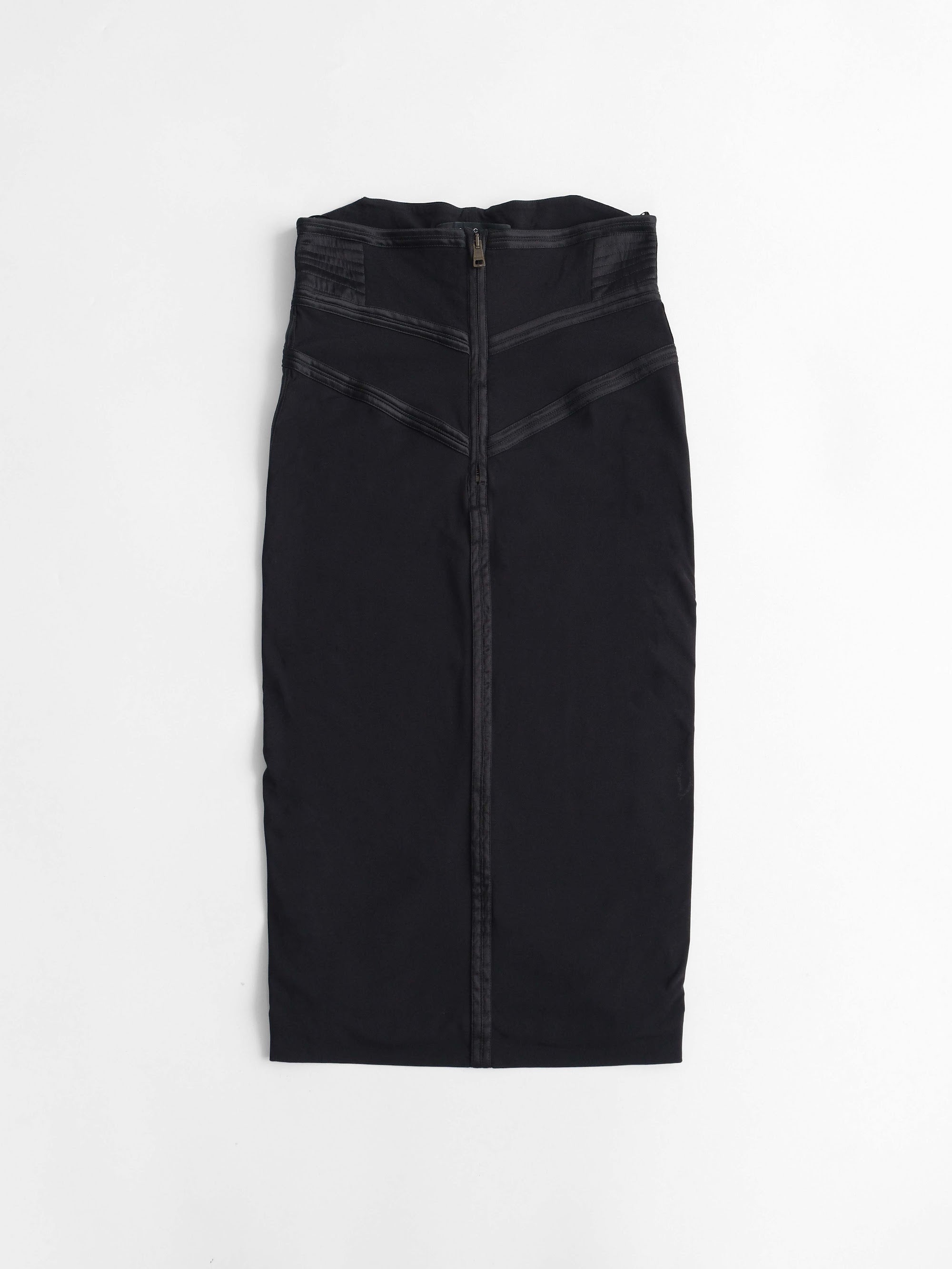 FW2003 GUCCI BLACK "RUNWAY" HIGHWAISTED SKIRT