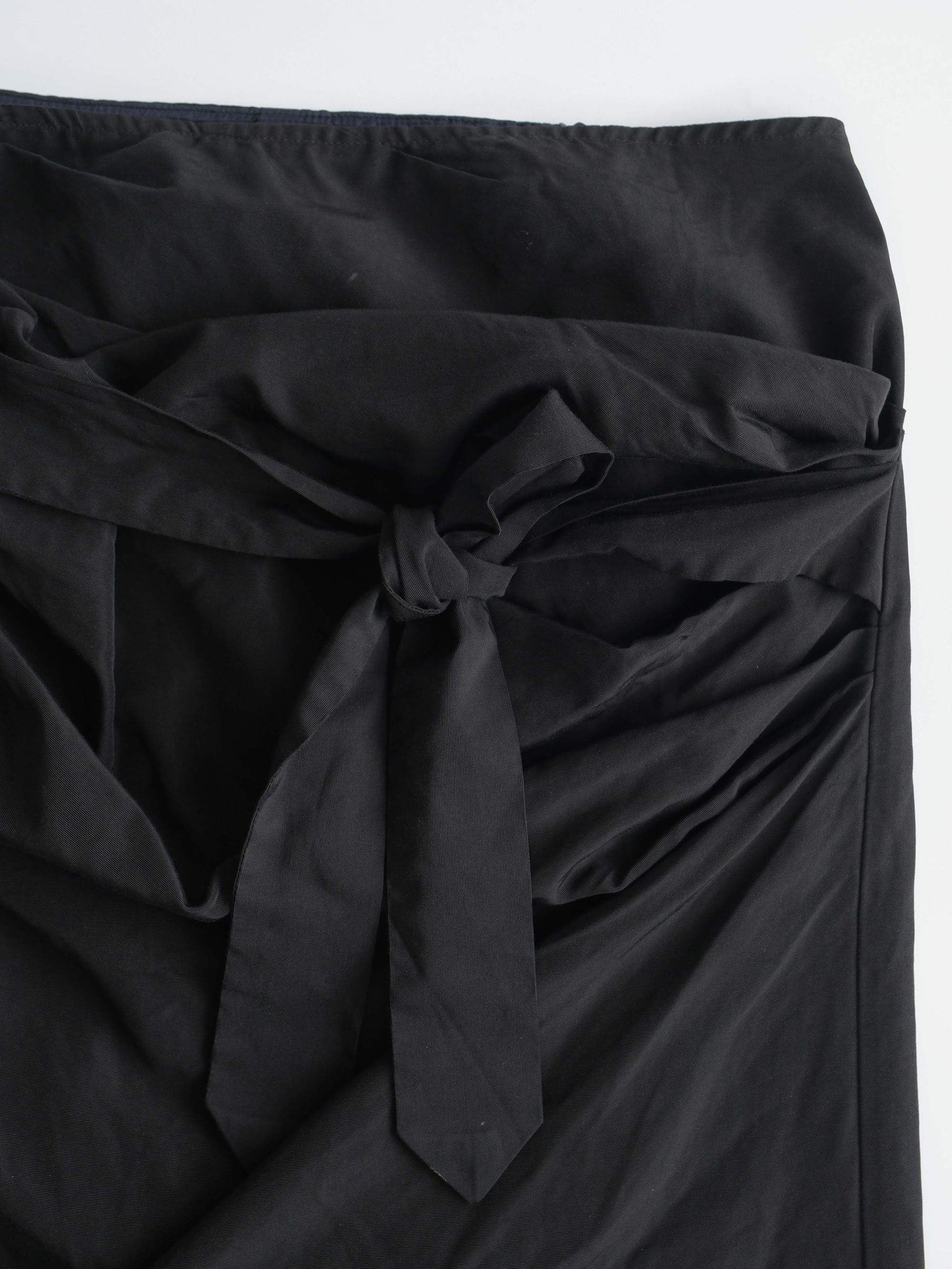 FW2005 DRIES VAN NOTEN BLACK SKIRT
