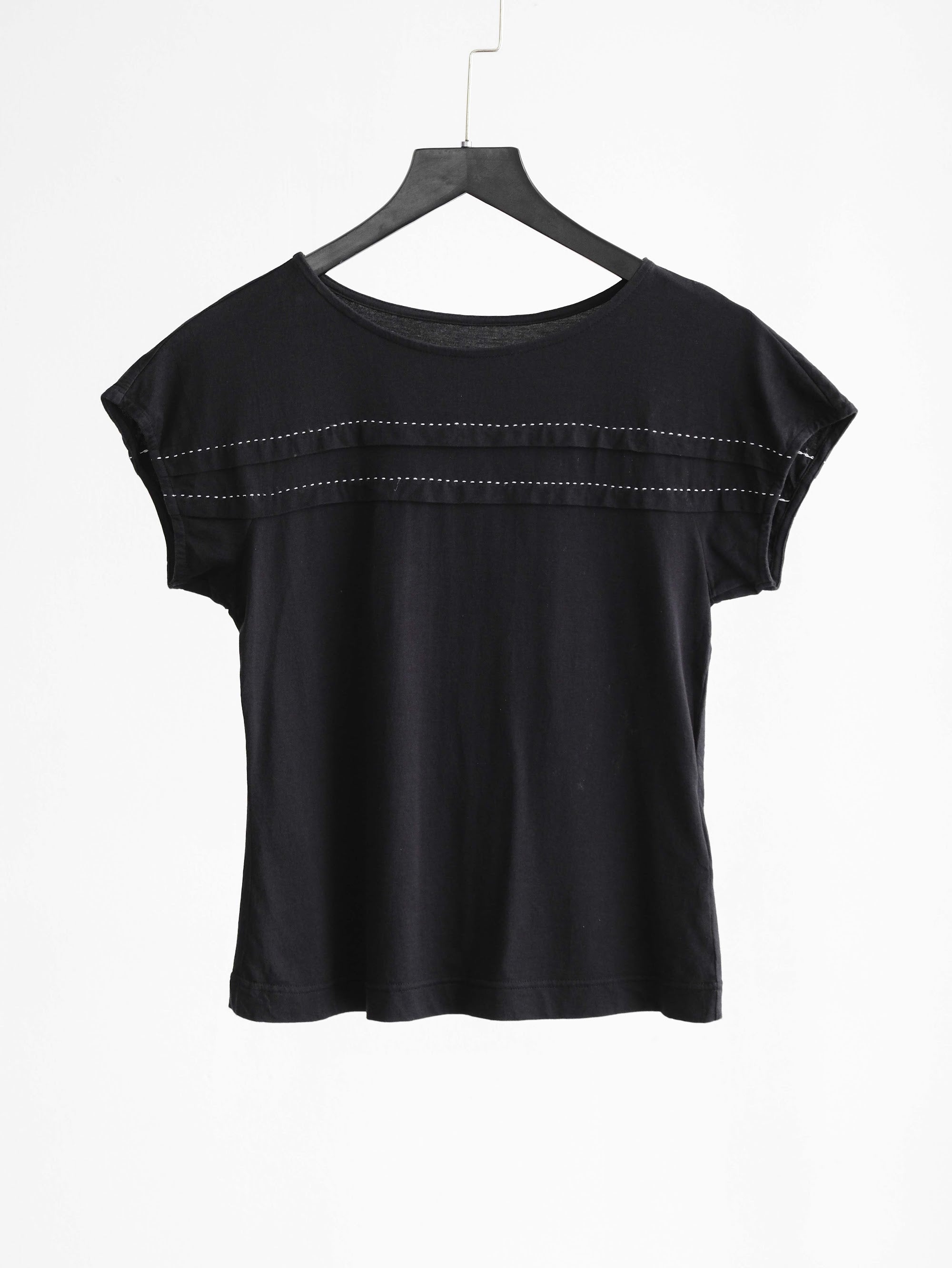 HIROKO KOSHINO EMBROIDERED BLACK HIROKO BIS T-SHIRT