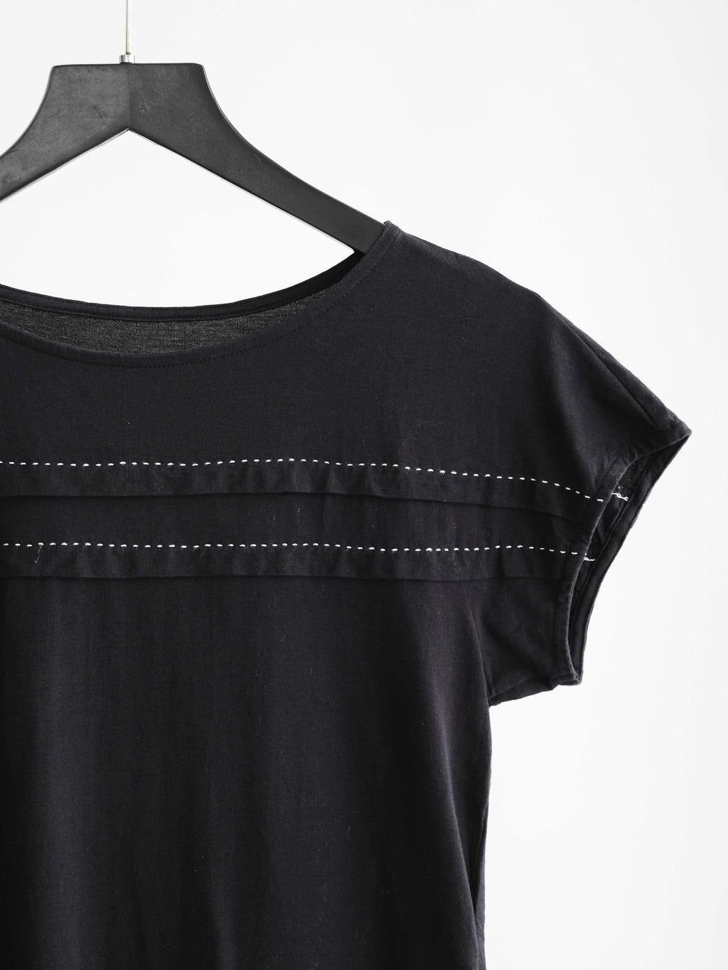 HIROKO KOSHINO EMBROIDERED BLACK HIROKO BIS T-SHIRT