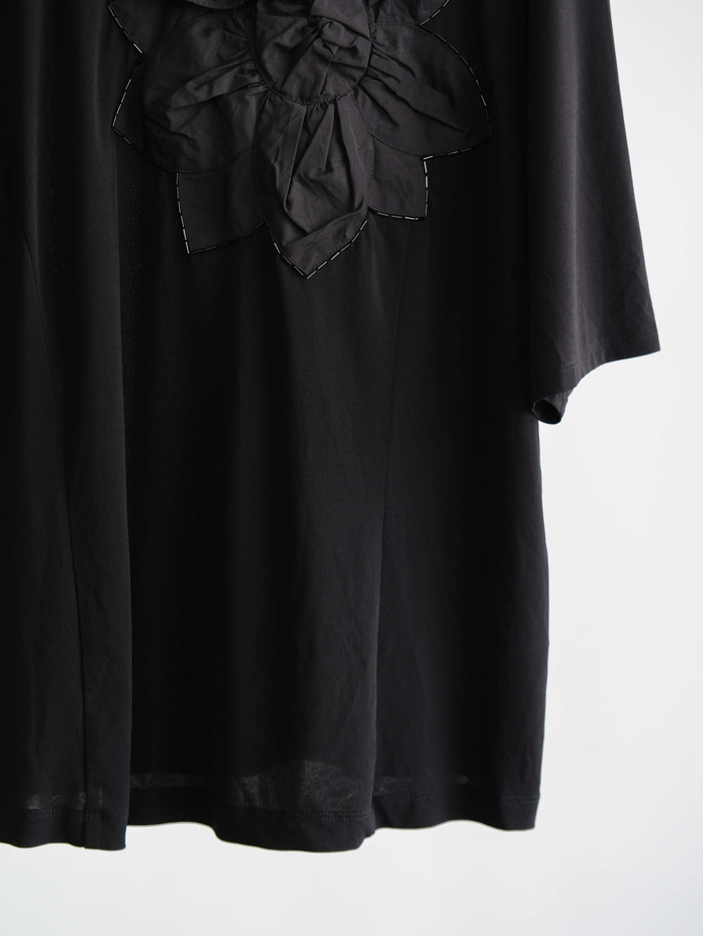 HIROKO KOSHINO FLORAL BLACK HIROKO BIS/ SILK T-SHIRT