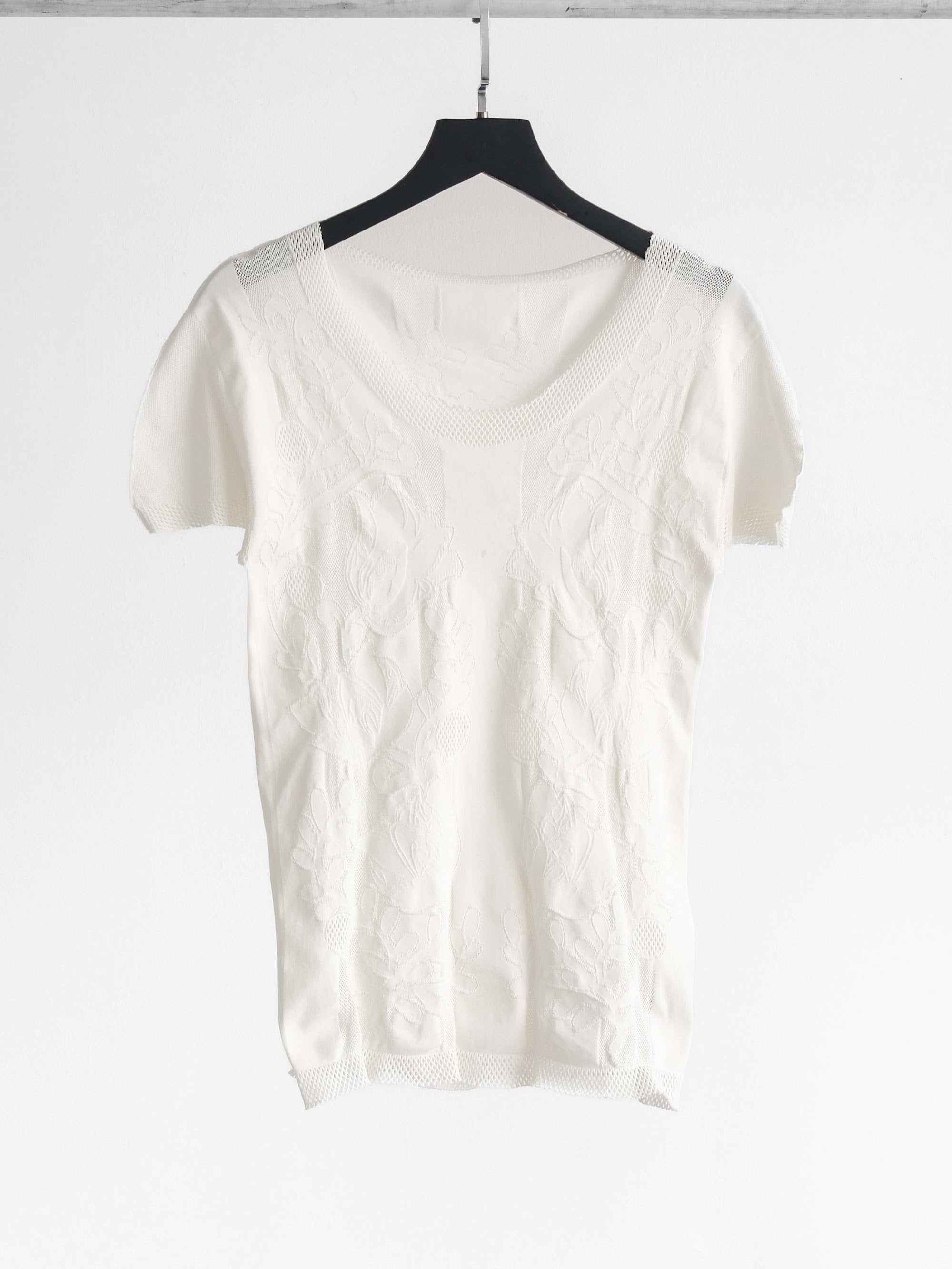 HIROKO KOSHINO LACE WHITE TRICO/ FLORAL T-SHIRT