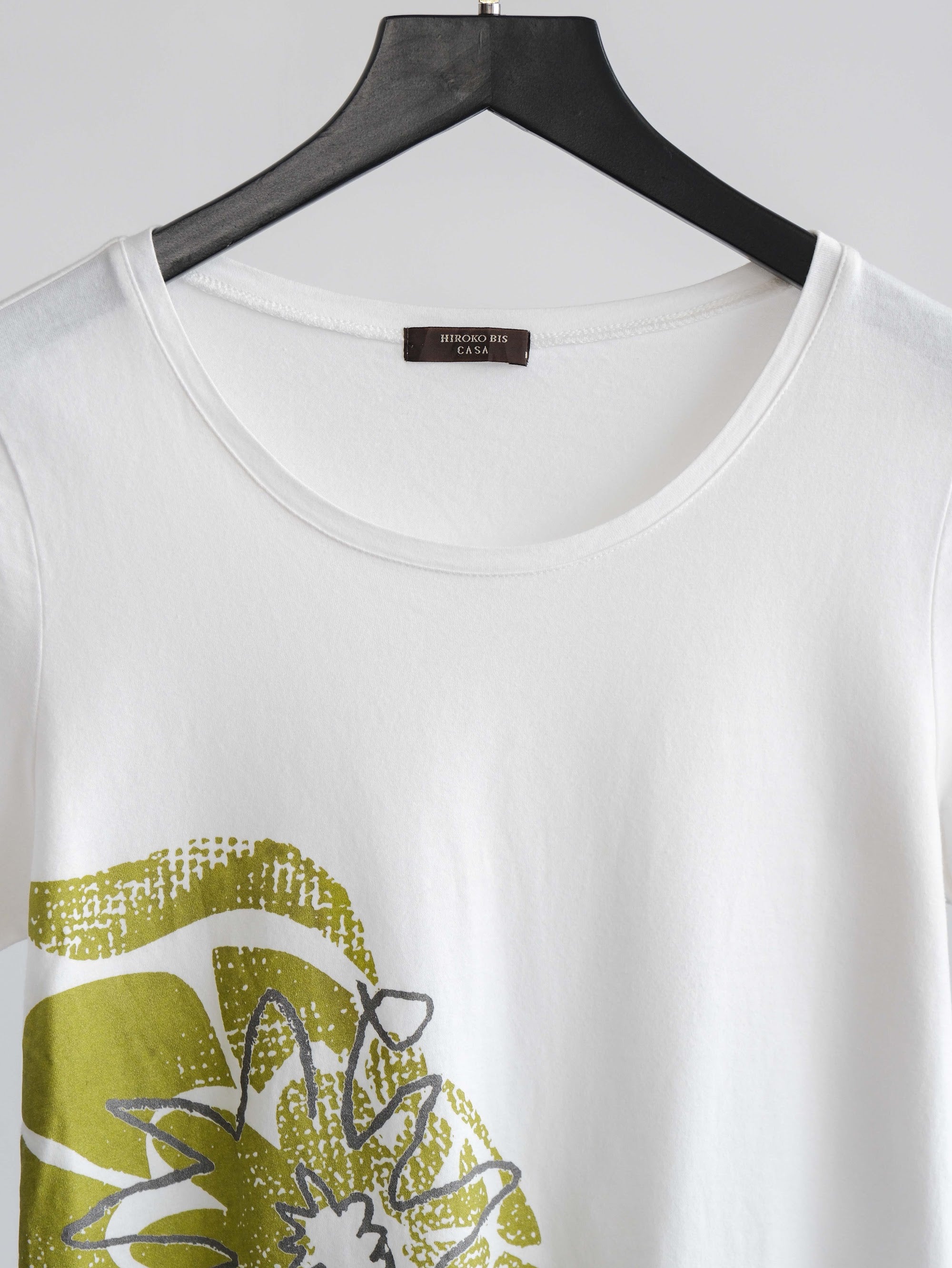 HIROKO KOSHINO WHITE HIROKO BIS CASA/ FLORAL T-SHIRT