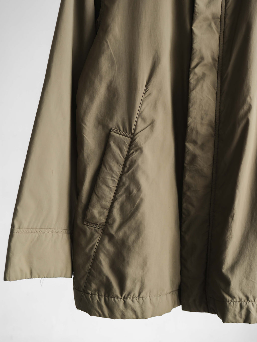 PLANTATION BEIGE NYLON JACKET