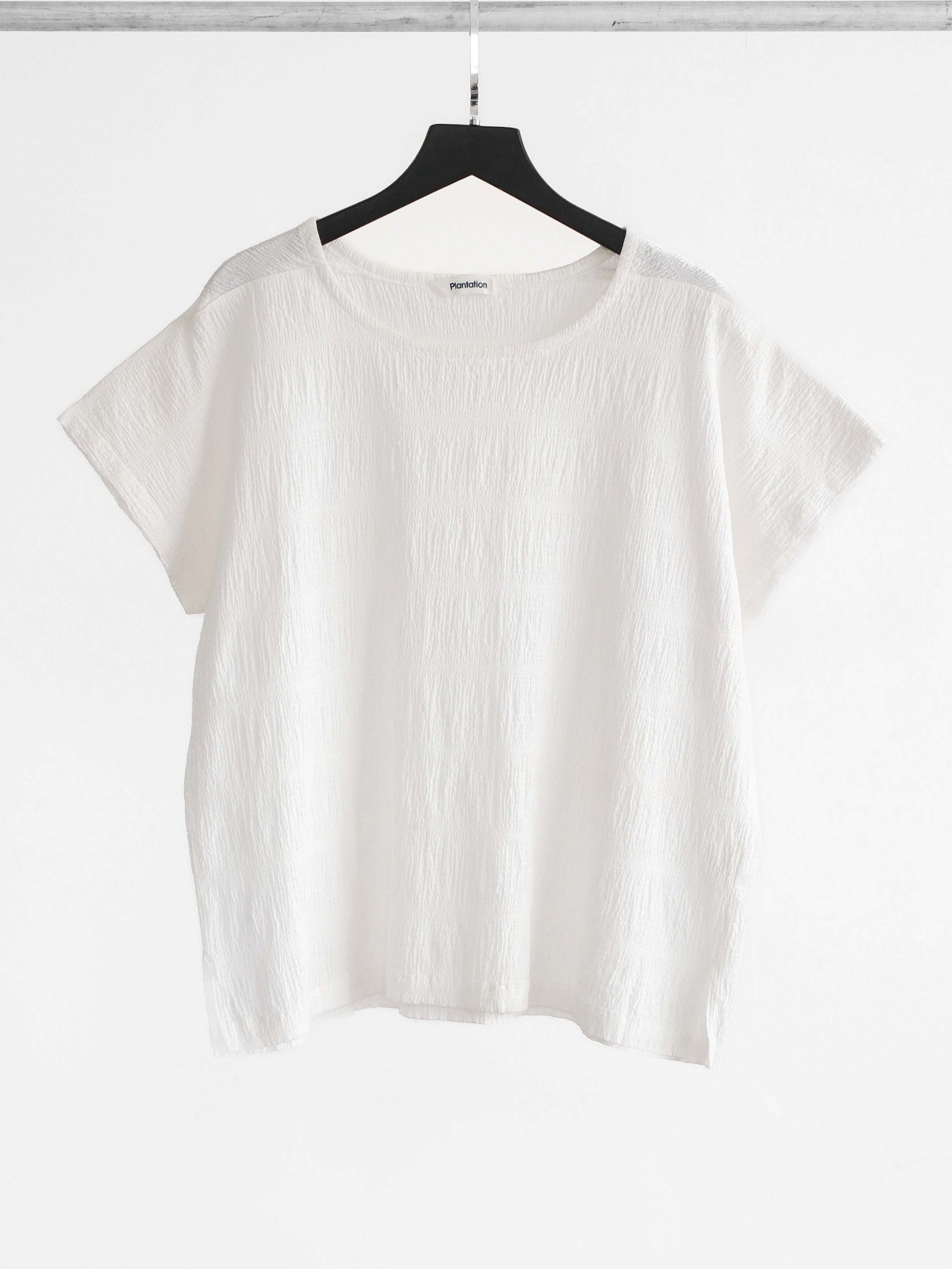 PLANTATION CRUSHED PLEATS WHITE T-SHIRT
