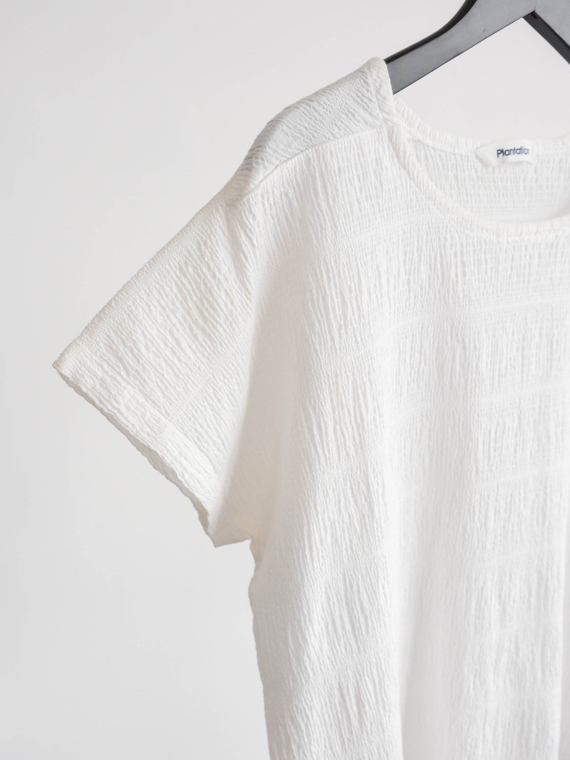 PLANTATION CRUSHED PLEATS WHITE T-SHIRT