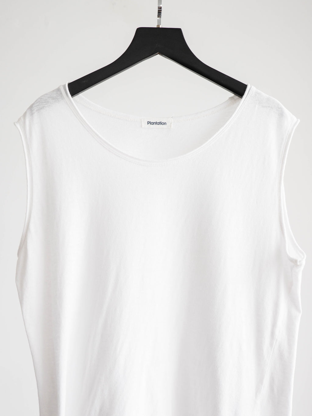 PLANTATION WHITE TANK TOP