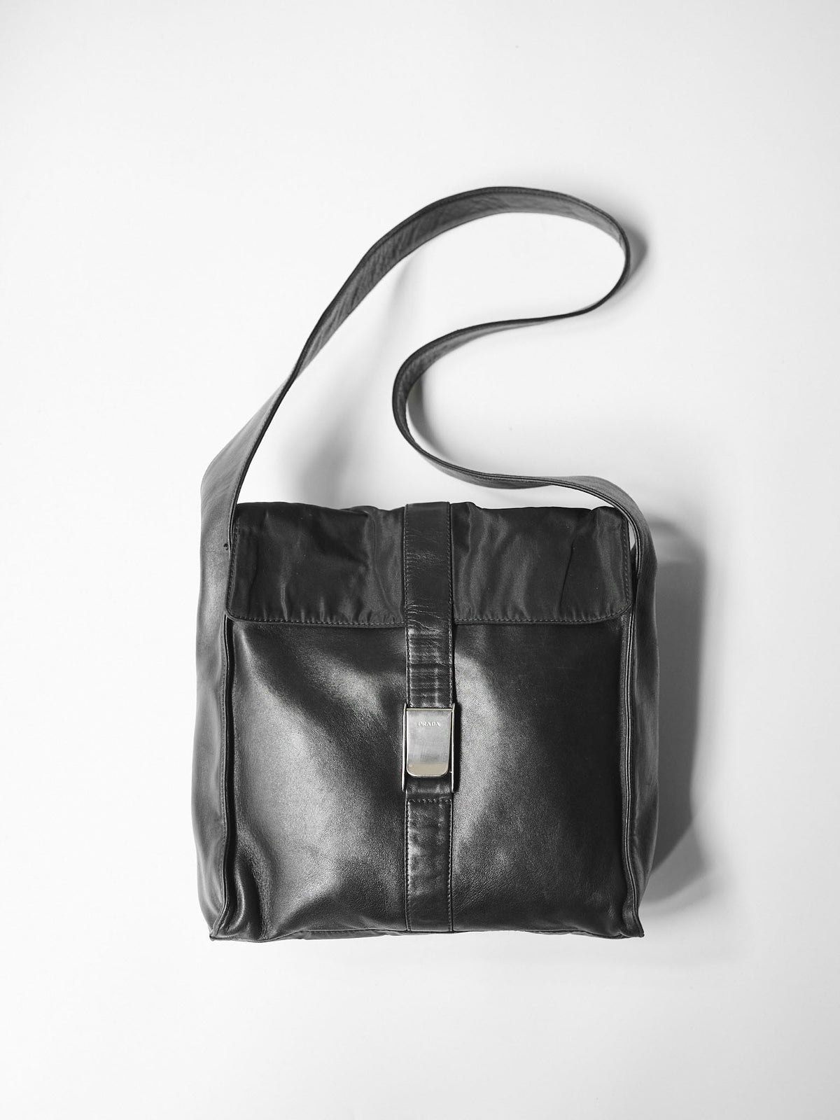 PRADA BLACK LEATHER MESSENGER BAG