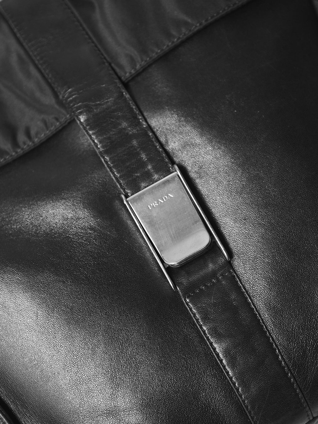 PRADA BLACK LEATHER MESSENGER BAG