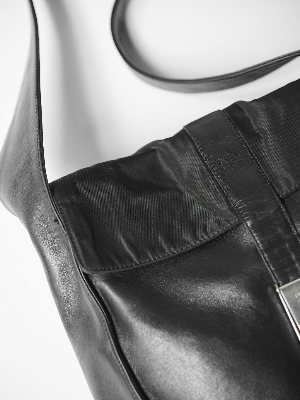 PRADA BLACK LEATHER MESSENGER BAG