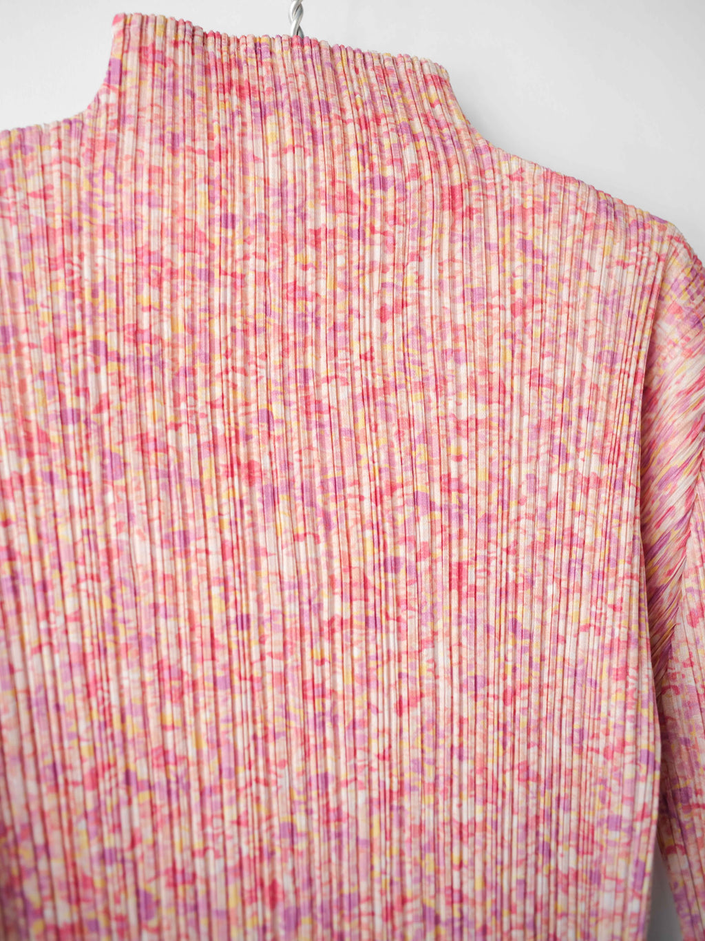 SS2003 ISSEY MIYAKE PLEATSPLEASE PLEATED PINK TURTLE NECK LS T-SHIRT