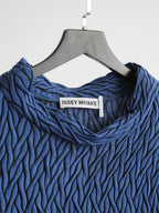 SS2010 ISSEY MIYAKE PLEATS NAVY "MAIN LINE" 3D WRINKLE TEXTURED TANK TOP