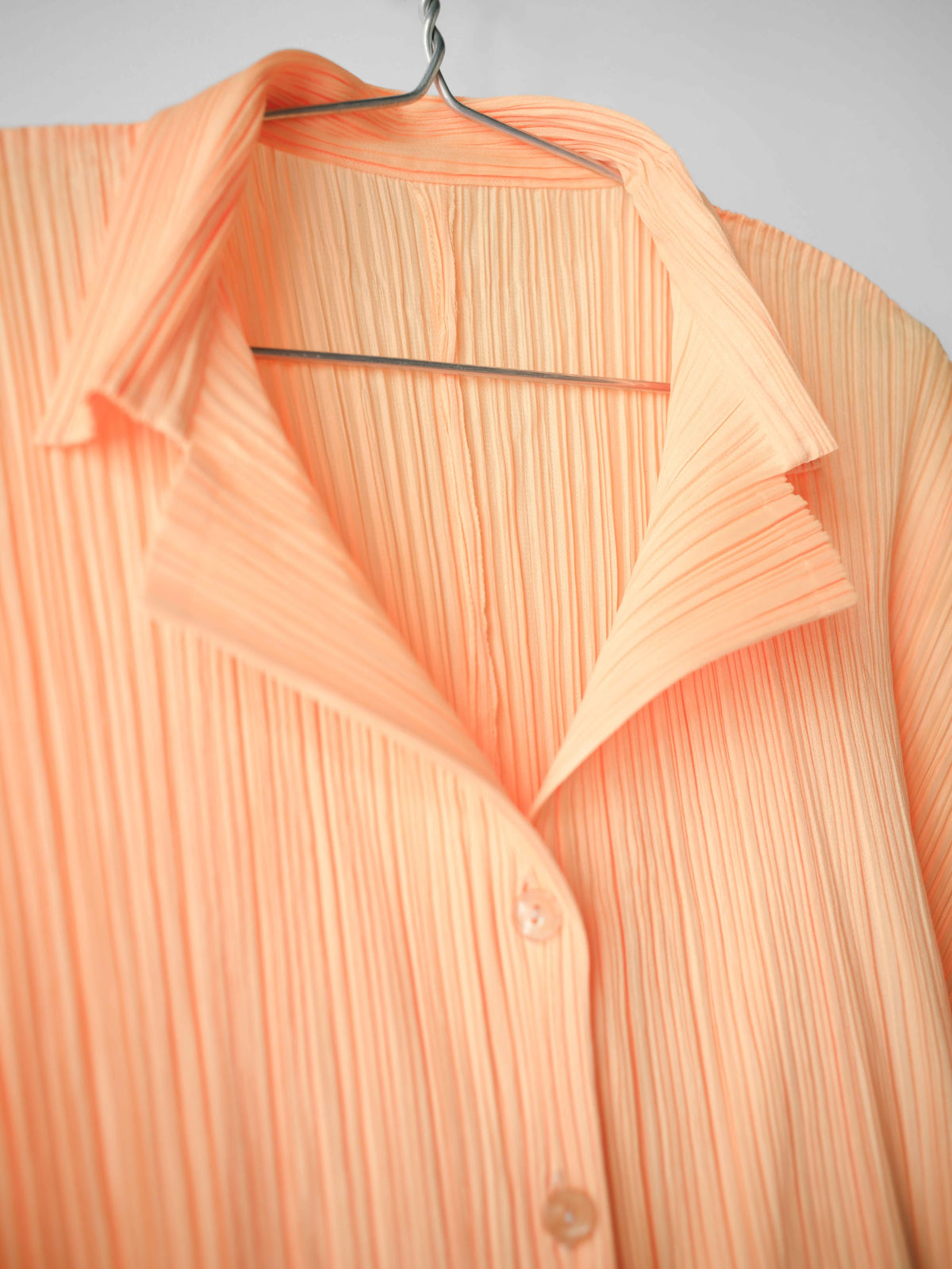 SS2010 ISSEY MIYAKE PLEATSPLEASE PLEATED ORANGE SS SHIRT