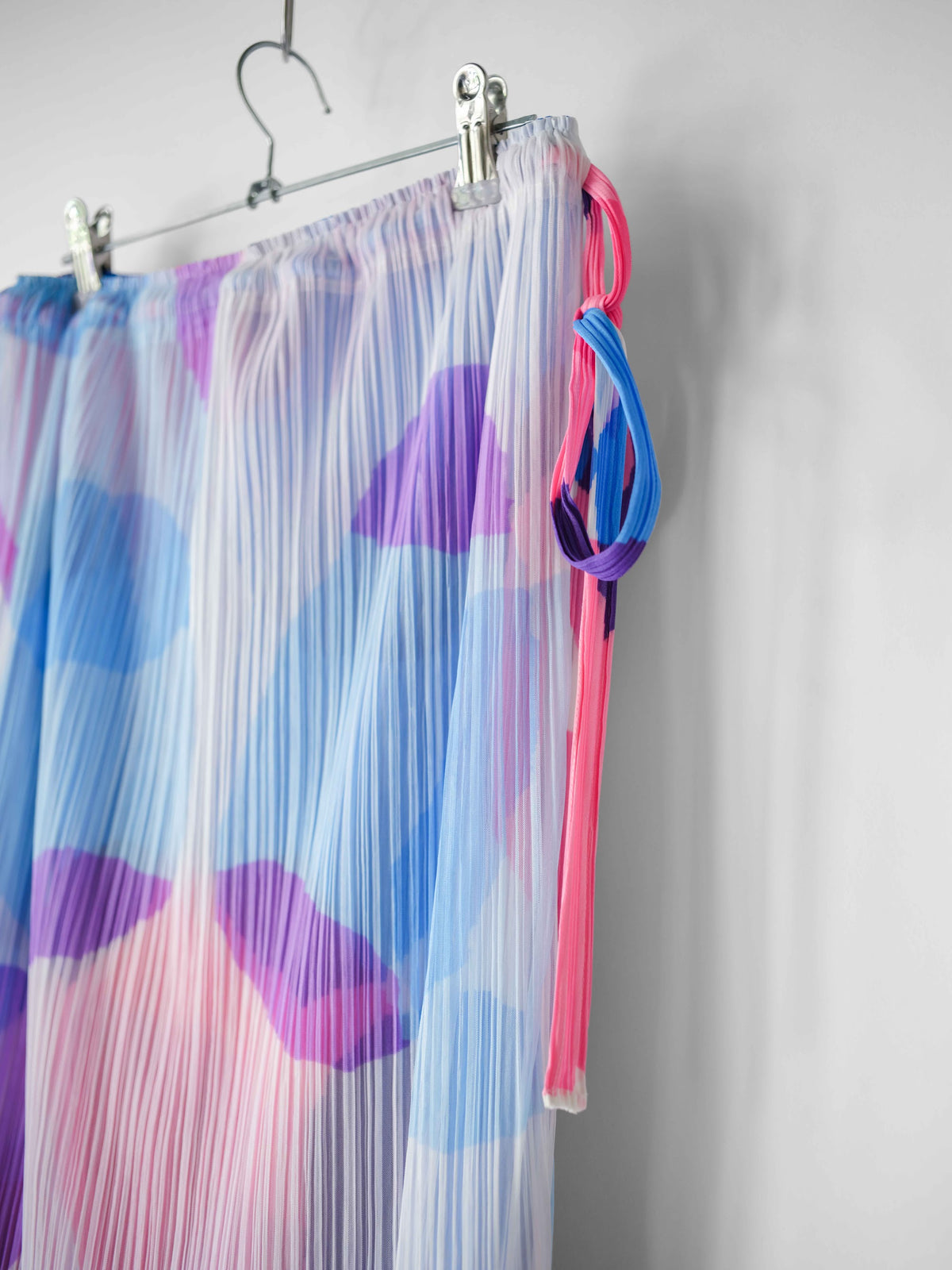SS2018 ISSEY MIYAKE PLEATSPLEASE PLEATED MULTI LAYERED SKIRT
